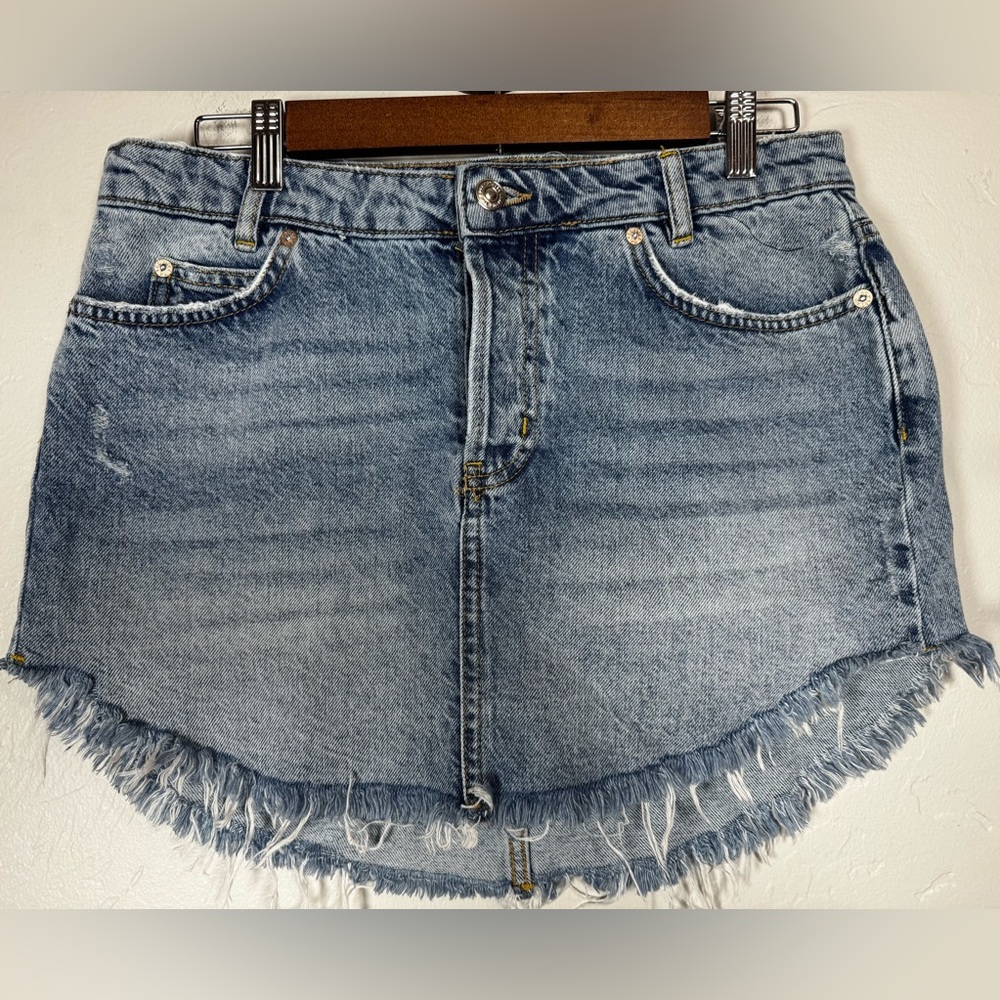 We The Free Raw Hem Mini Denim Skirt Size 8